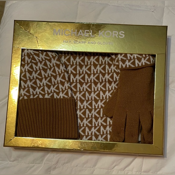Michael Kors Logo Camel/Tan Gloves, Hat and Scarf Set - Picture 3 of 6